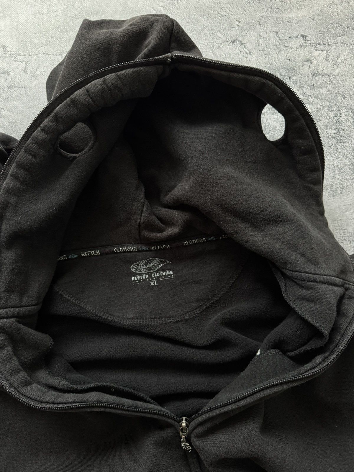 Band Tees Vintage Black Zip-Up Hoodie with Full Face Zip Size US XL / EU 56 / 4 - 5 Thumbnail