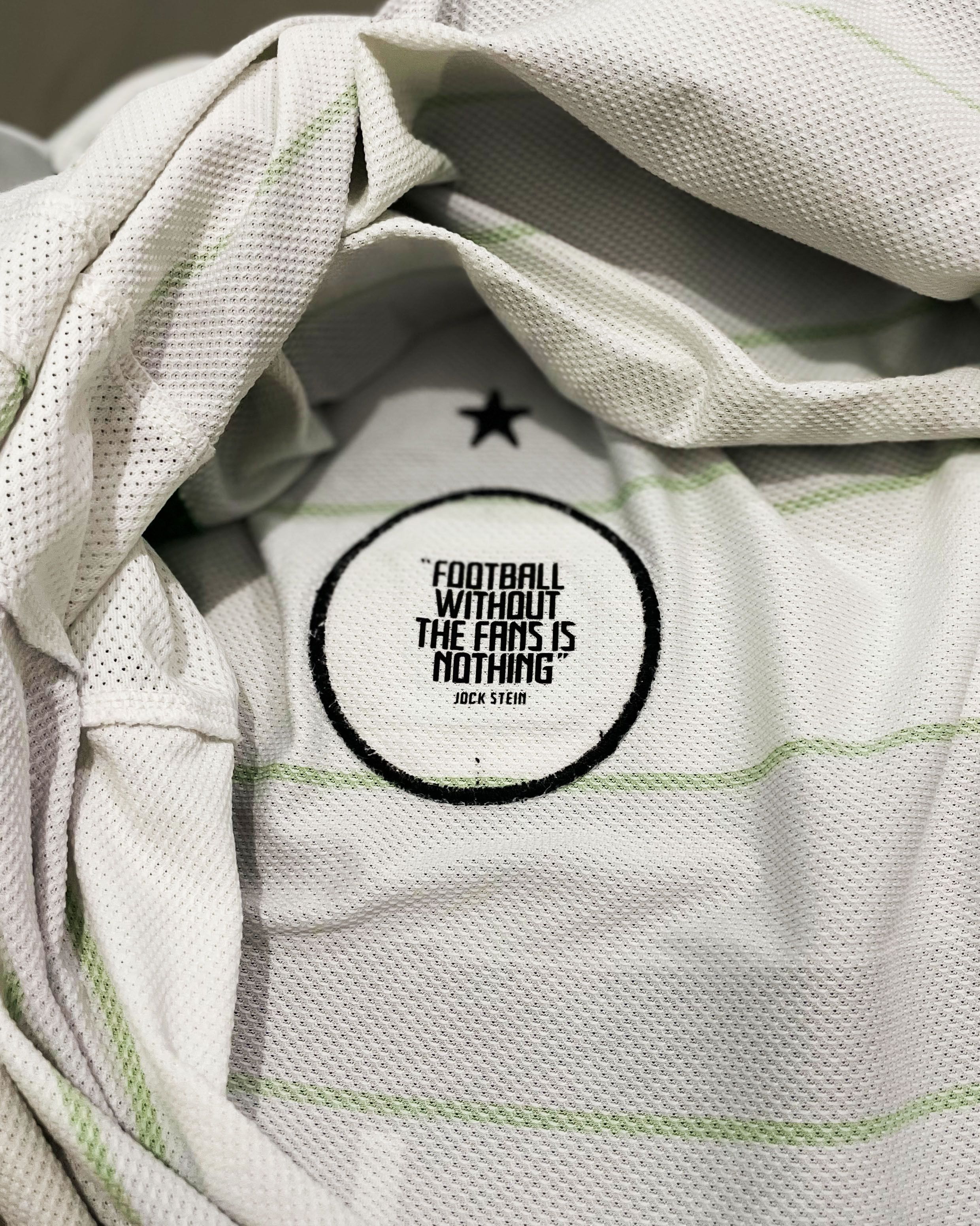 Nike Celtic FC Away Kit 2011 2012 Size US M / EU 48-50 / 2 - 5 Thumbnail