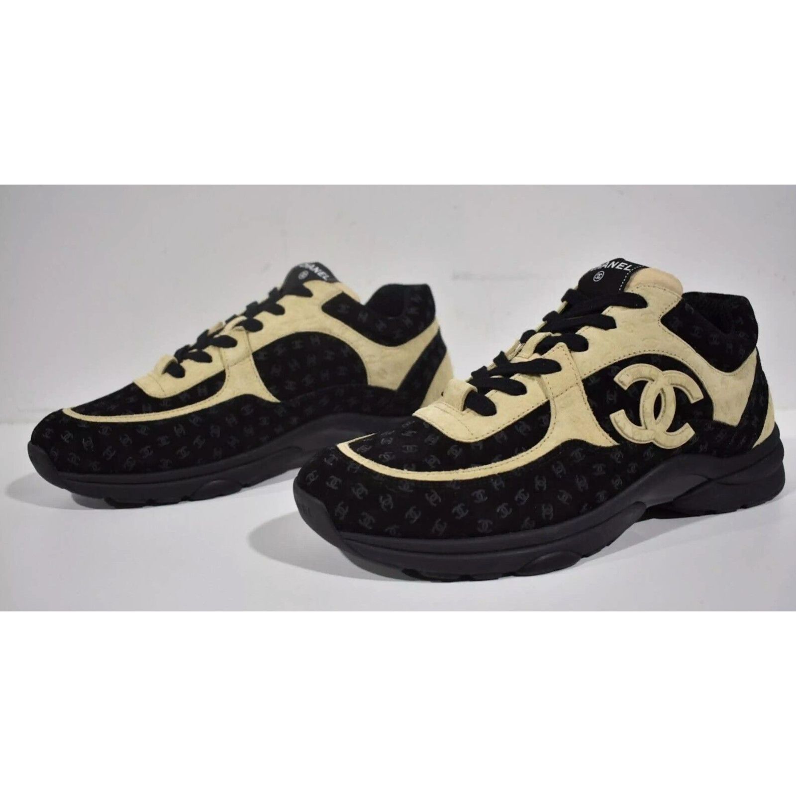 Chanel Chanel Suede CC Logo Low Top Lace Up Trainer Sneaker 44 11 Size US 11 / EU 44 - 7 Thumbnail