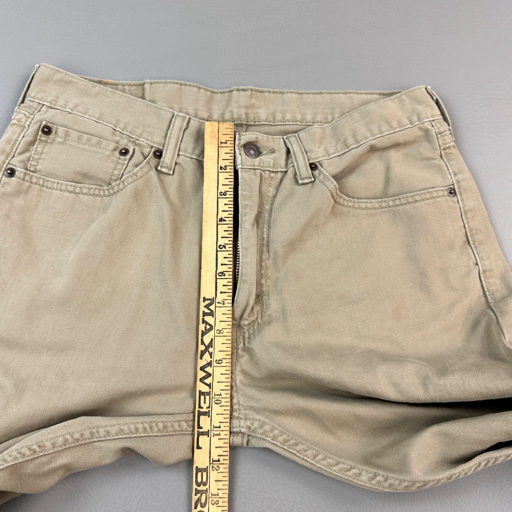 Levi's VINTAGE Levi's Pants Mens 33x32 33x31 Tan Regular Straight White Tab Casual Size US 33 - 6 Thumbnail