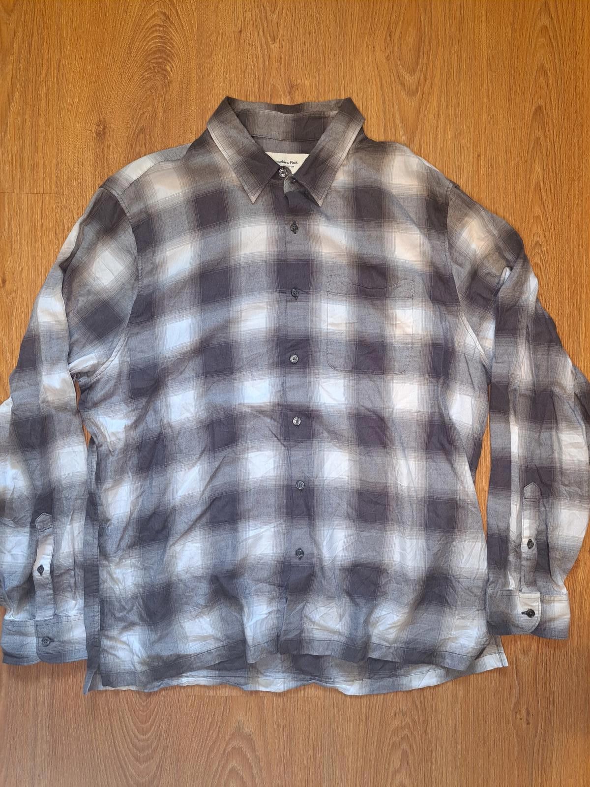 Abercrombie & Fitch Abercrombie & Fitch Button Up Shirt XXL Gray Plaid Cotton Size US XXL / EU 58 / 5 - 1 Thumbnail
