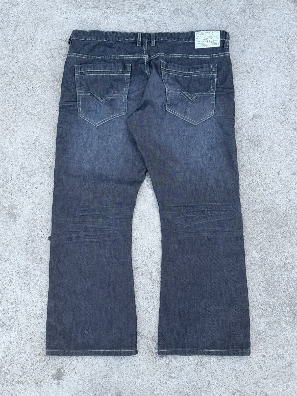 Buffalo David Bitton Buffalo David Bitton Men’s King Slim Bootcut Jeans Dark Wash Size US 38 / EU 54 - 1 Thumbnail