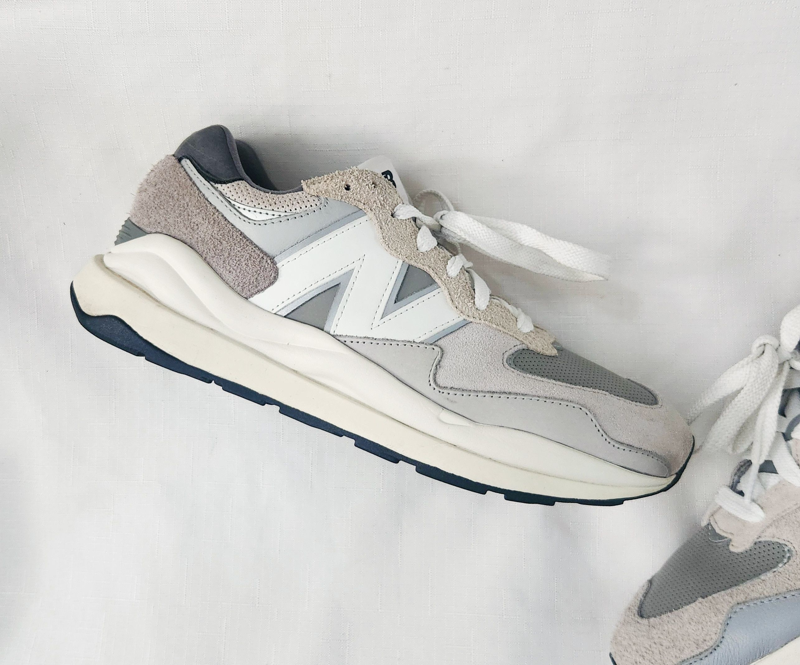 New Balance New Balance 57/40 Grey Day (M5740TA) Size 11 Men's sneakers Size US 11 / EU 44 - 5 Thumbnail