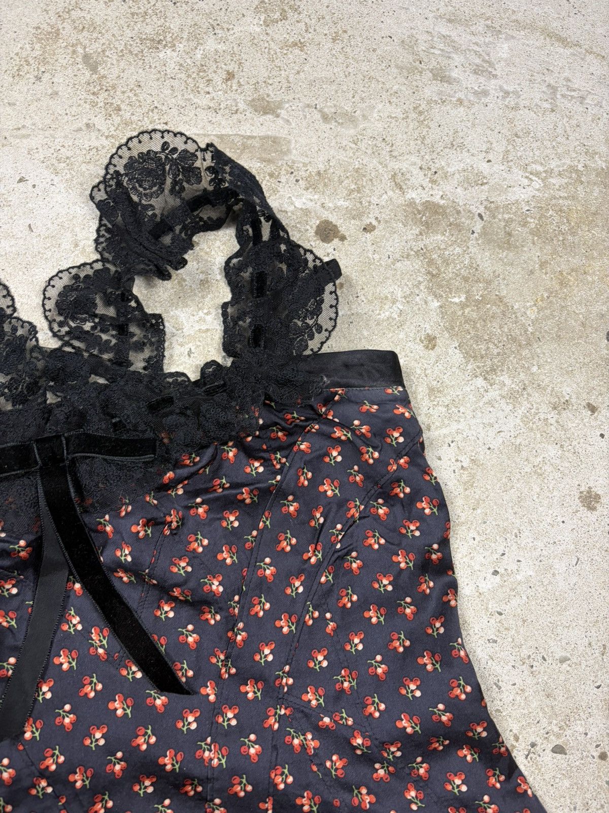 Dolce & Gabbana Vintage 2000s Dolce & Gabbana Silk Corset Lace Trims Cherry Size XL / US 12-14 / IT 48-50 - 7 Thumbnail