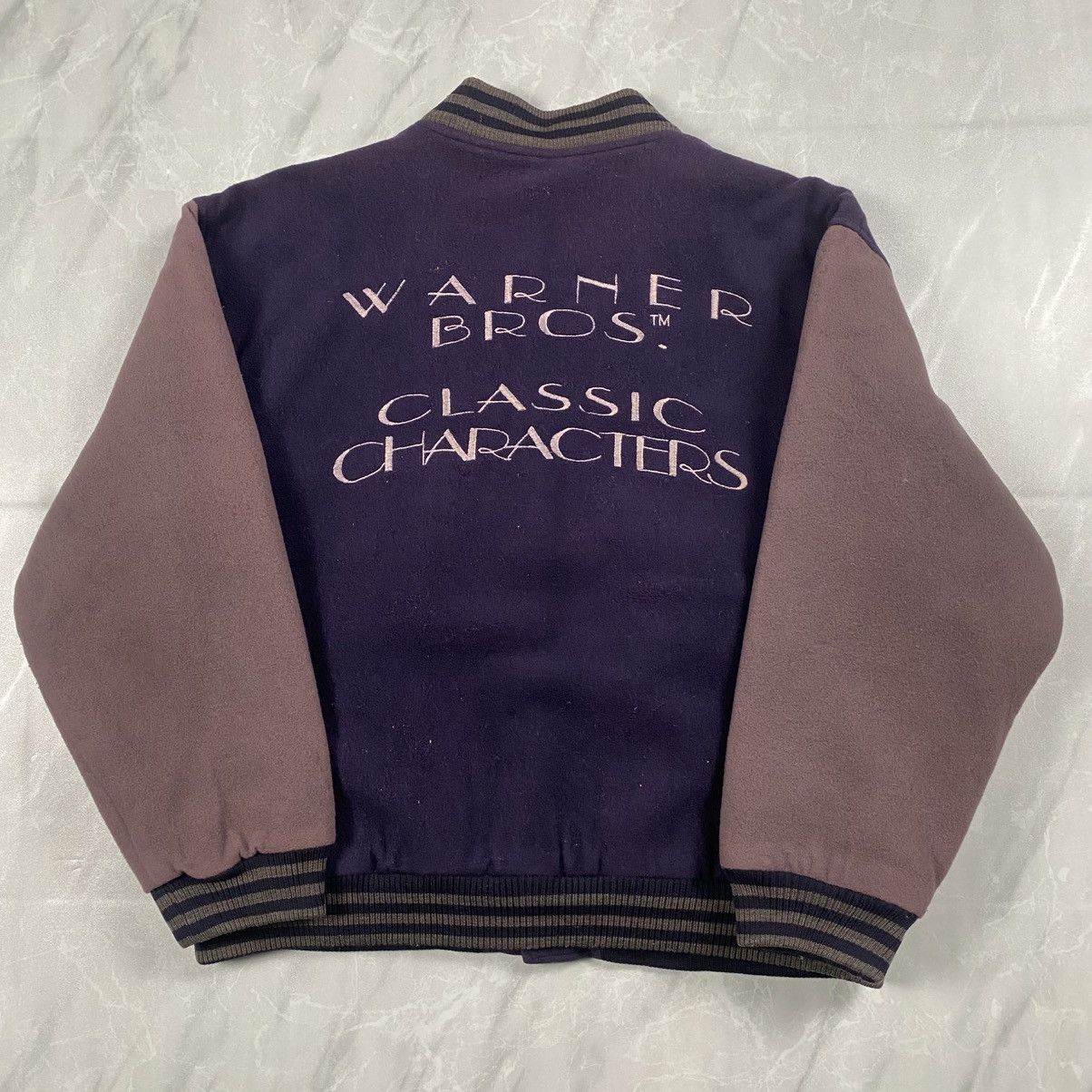 Warner Bros Vintage 90s Warner Bros Classic Characters Wool Varsity Size US M / EU 48-50 / 2 - 2 Thumbnail