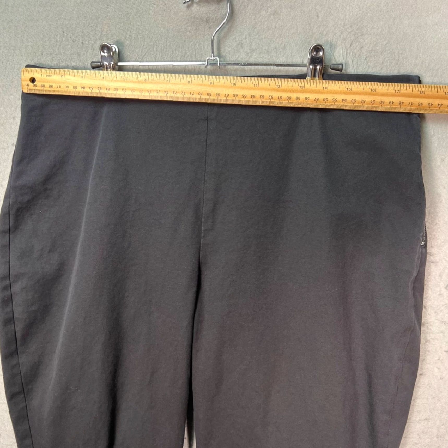 Everlane Everlane Womens 16 Black Tapered Leg Pants Cotton Blend Flat Front High Rise Stretch Ankle 26in Regular 26in Inseam Mens, Womens, Girls, Boys Size 38" / US 16 / IT 52 - 5 Thumbnail