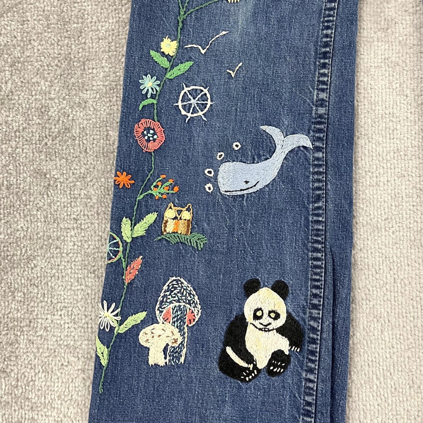 Wrangler VINTAGE Wrangler Jeans Womens 27 x 32 Denim Hand Stitched One-of-a-Kind Hippie Retro Hip Hop Jeans Womens Regular 27 Blue Size 27" / US 4 / IT 40 - 7 Thumbnail