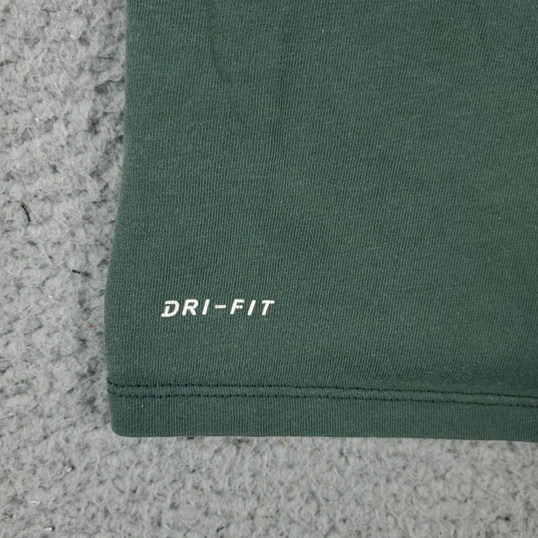 Nike Nike Stats On Stats Green Dri Fit Casual Short Sleeve T-Shirt Mens XL Size US XL / EU 56 / 4 - 4 Thumbnail