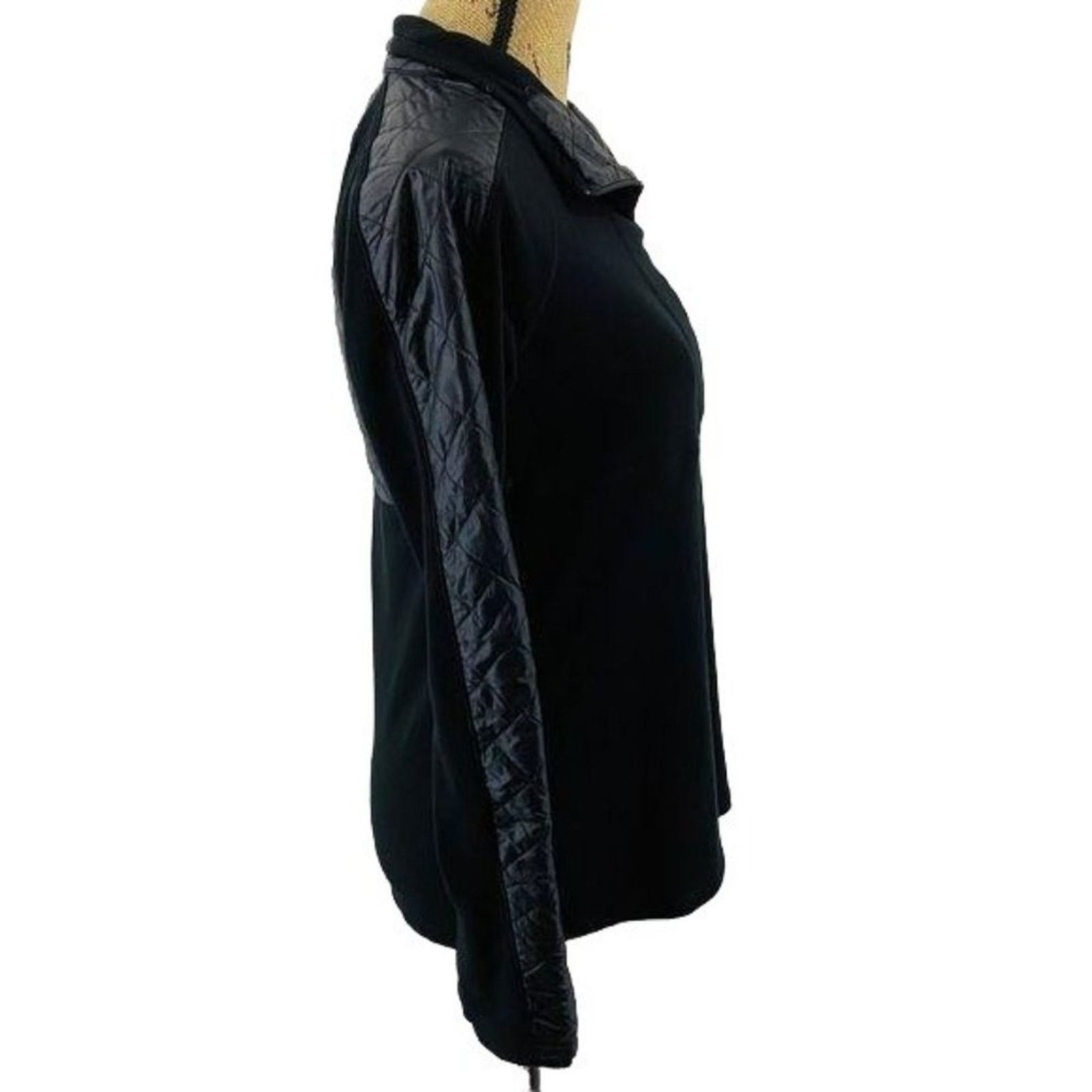 Athleta Athleta Pullover 1/4 Zip Black Pullover Quilted Panels Small Size S / US 4 / IT 40 - 7 Thumbnail