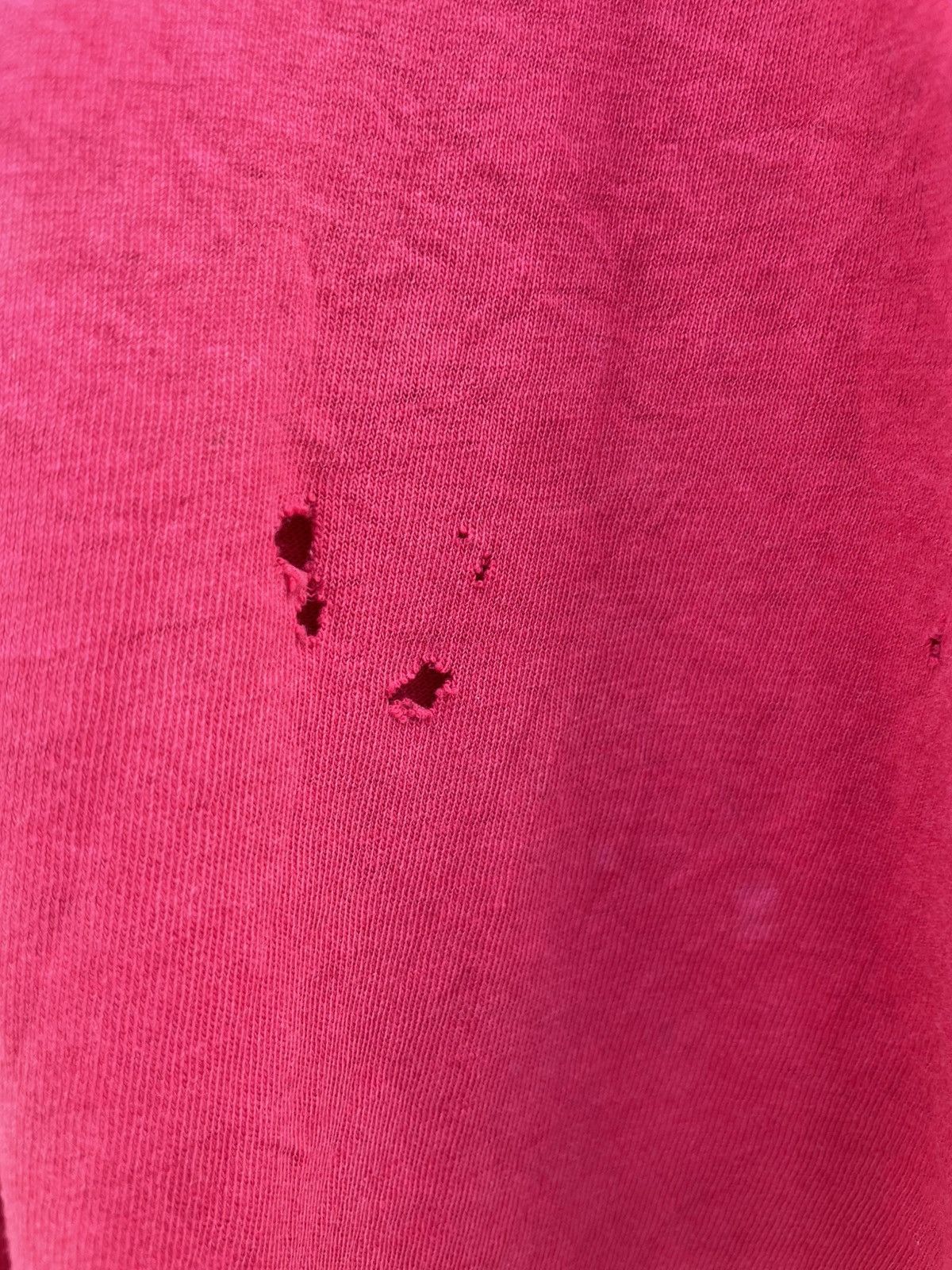 Other 90s Red Sunfaded Thrashed Tribal Tee Size US L / EU 52-54 / 3 - 3 Thumbnail