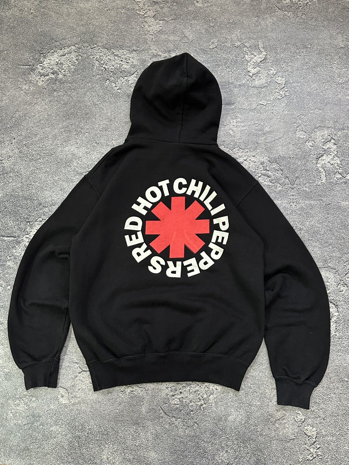 Band Tees Red Hot Chili Peppers 2018 Big Logo Tour Hoodie Black S Size Size US S / EU 44-46 / 1 - 2 Thumbnail