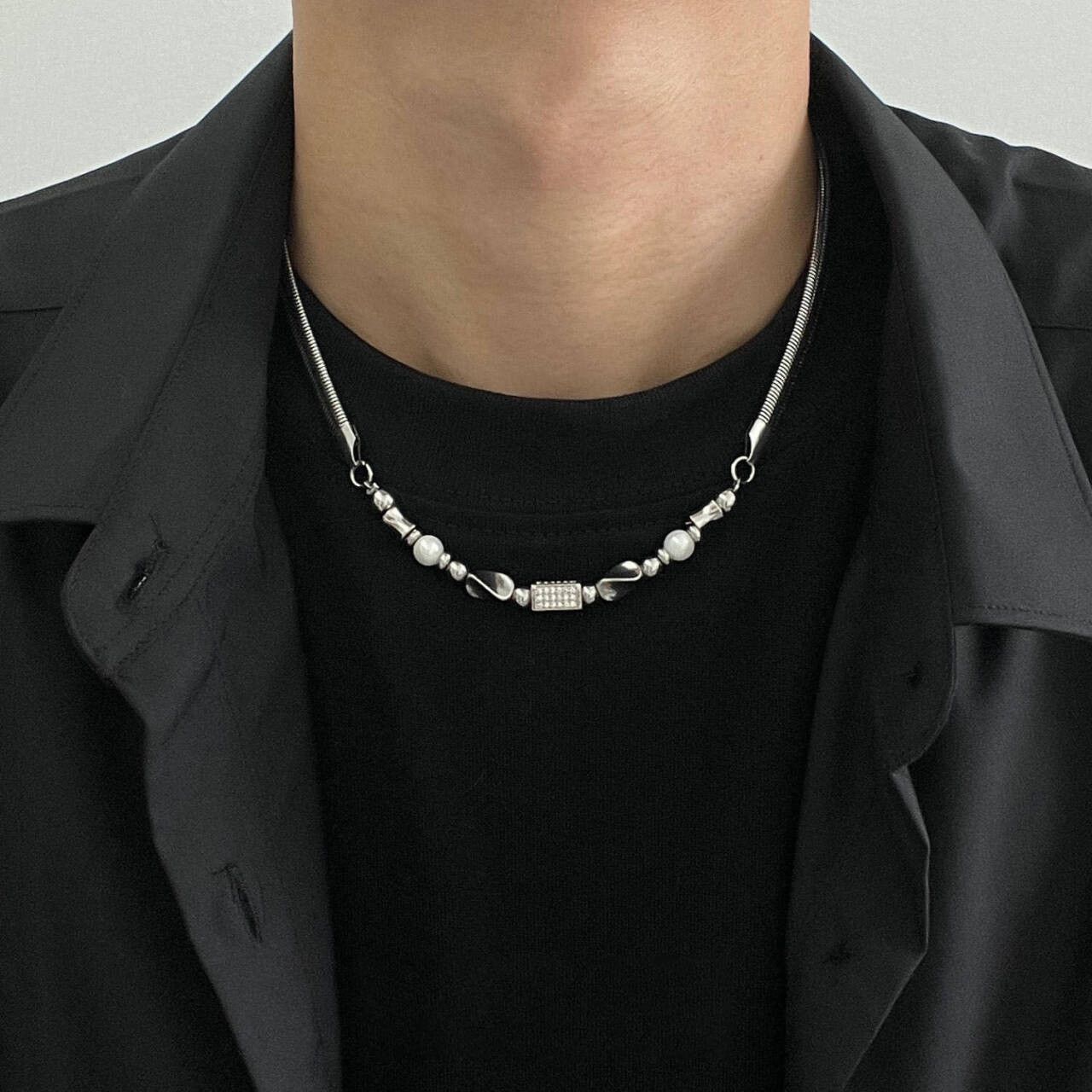 Other Pearl Dark STEAL! Y2K Chains Necklace Chain Size ONE SIZE - 1 Thumbnail