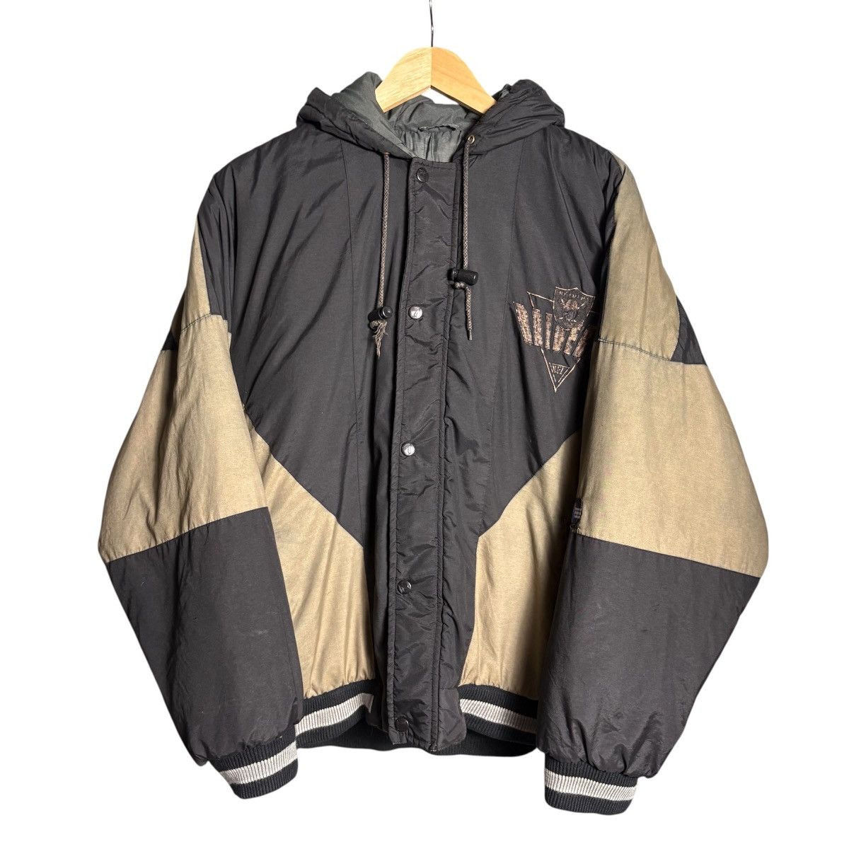 NFL Vintage 90s Raiders Puffer Hoodie Bomber Jacket / Distressed Size US XL / EU 56 / 4 - 2 Thumbnail