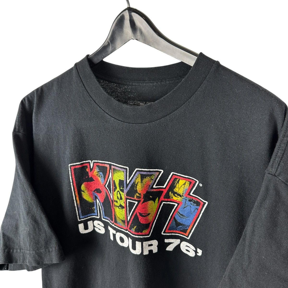 Band Tees Mens Y2K Kiss 1976 US Tour Rock Band Shirt 2XLT Size US XXL / EU 58 / 5 - 6 Thumbnail