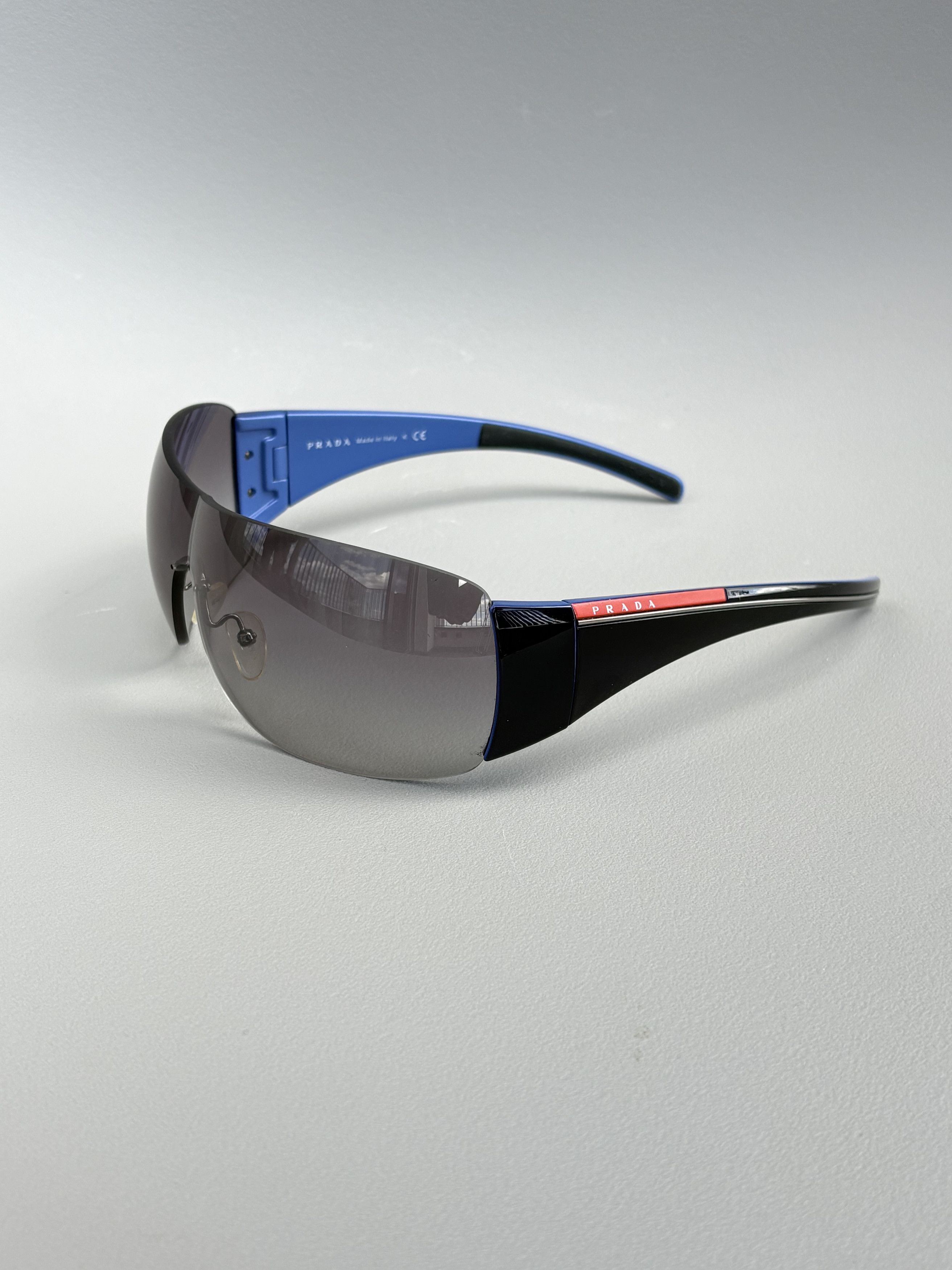 PRADA SHIELD sporty wrap MIRRORED SUNGLASSES Prada Linea Rossa Wraparound Sport Shield – Eyedictive main image 2