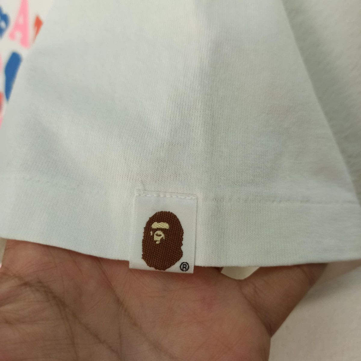 Bape × Vintage Bathing Ape circle tee White shirt Size US L / EU 52-54 / 3 - 5 Thumbnail