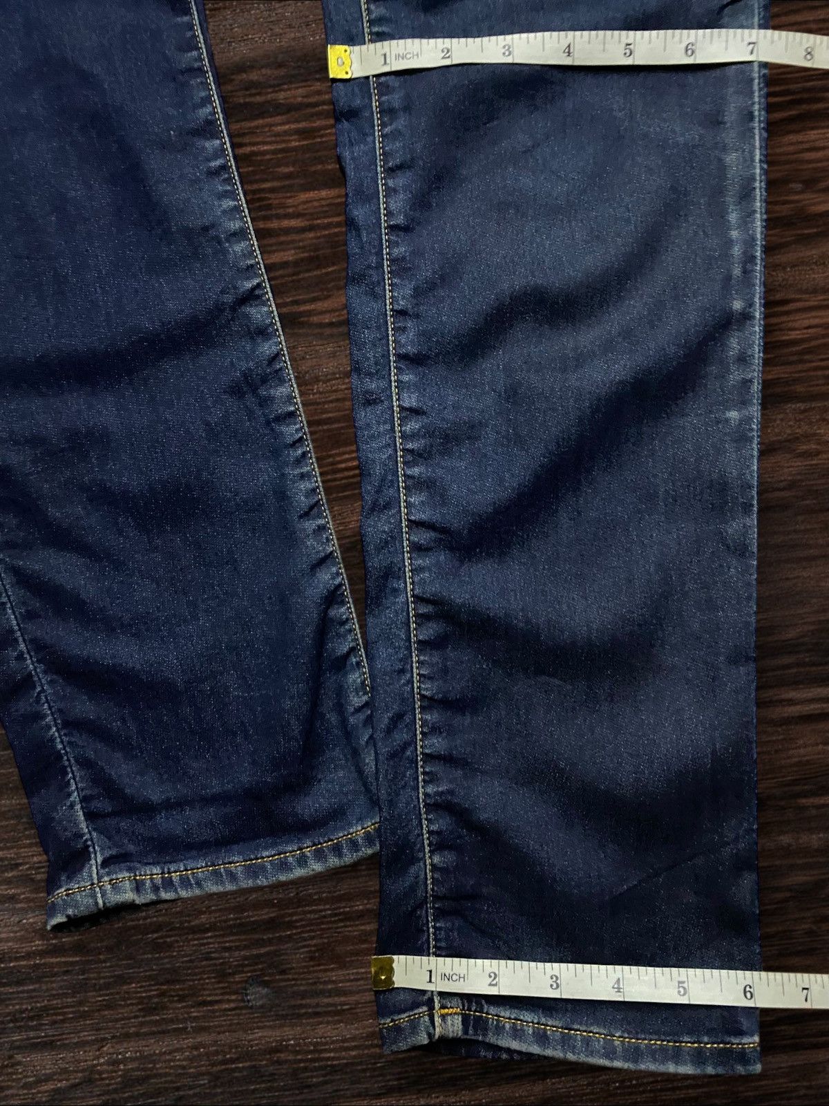 Vintage Jacob Cohen Blue Wash Distressed Slim Fits Jeans