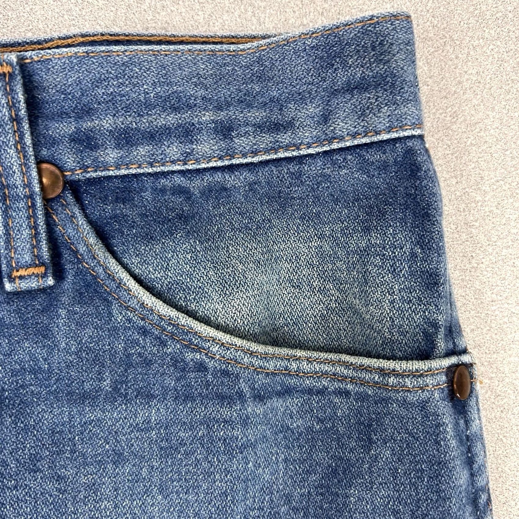 Wrangler VINTAGE Wrangler Jeans Mens 46x30 48x30 Big & Tall Made USA Blue 80s/90s Cotton Rockabilly Mens Size US 30 / EU 46 - 3 Thumbnail