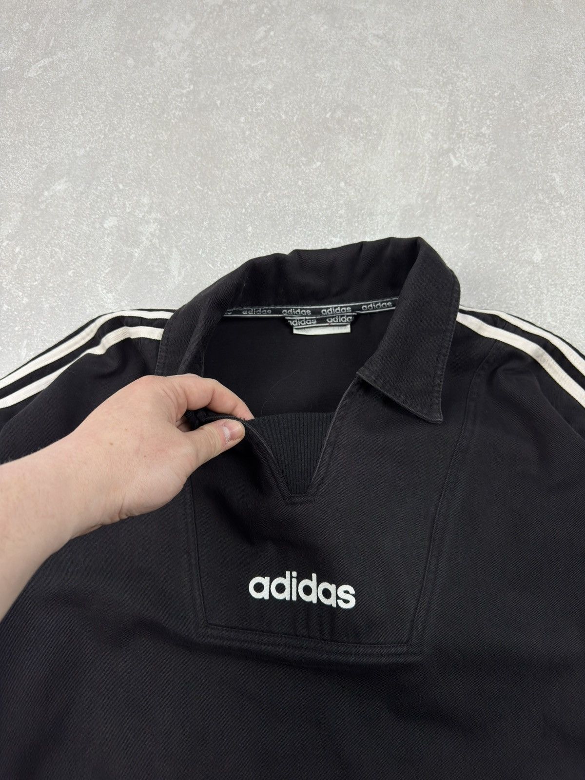 Adidas Vintage Adidas 00s Training Black Jacket Central Logo Size US L / EU 52-54 / 3 - 5 Thumbnail