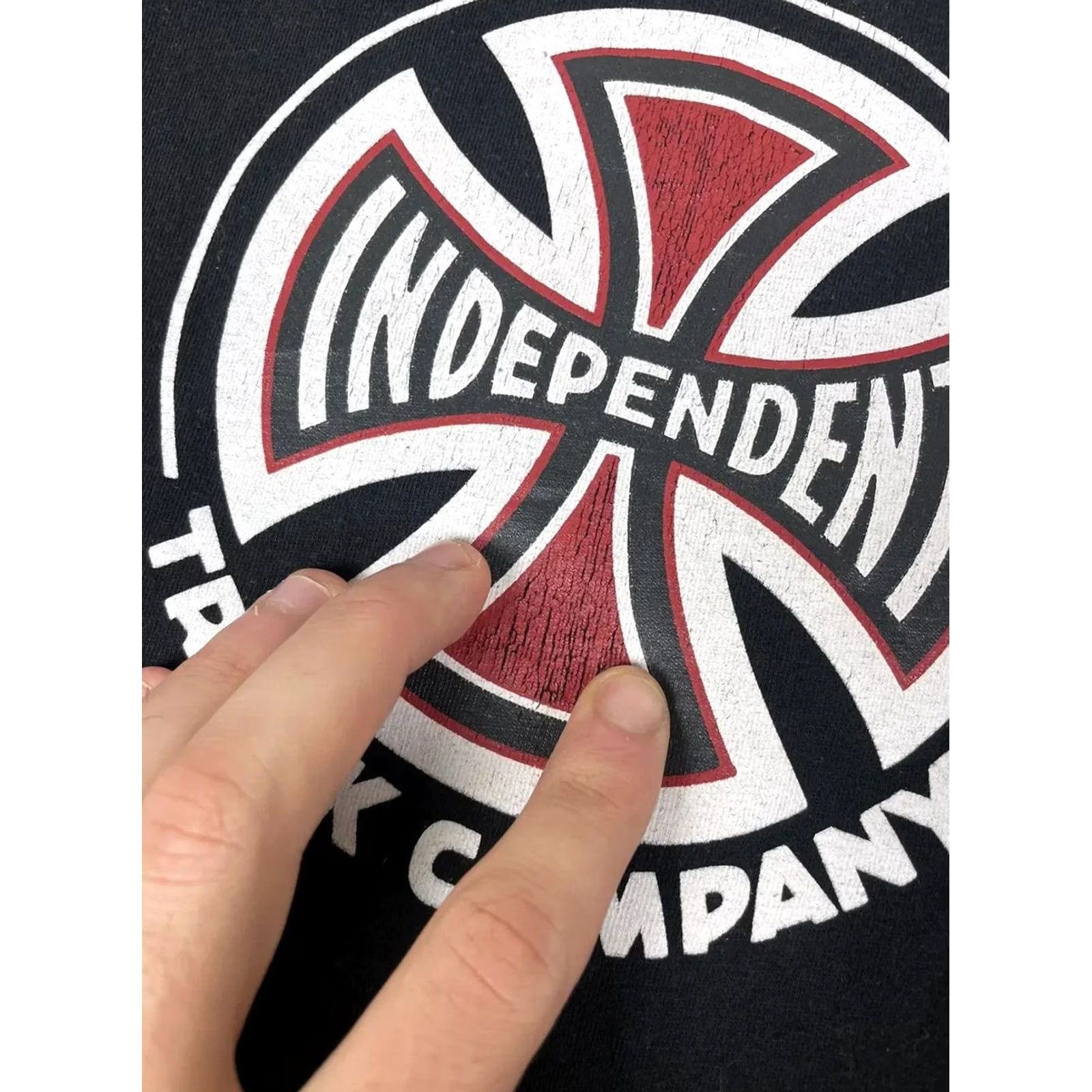 Vintage VINTAGE Independent Truck Company T-Shirt Men Size S Black 90s Size US S / EU 44-46 / 1 - 5 Thumbnail