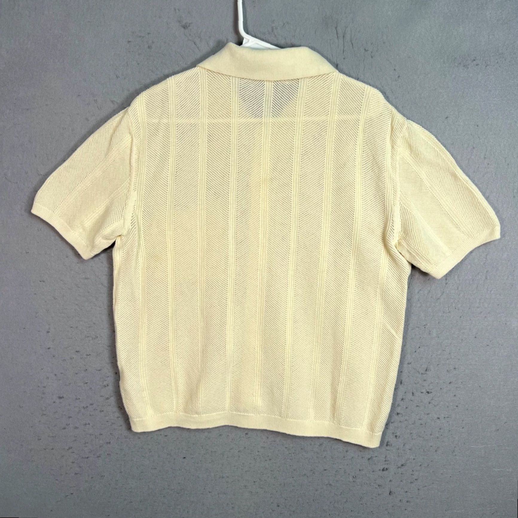 CLOT VINTAGE Standard Cloth Shirt Adult Mens Small Yellow Knit Button-Up Short Sleeve Shirt Mens Small Yellow Knit Button-Up Shirt Size US S / EU 44-46 / 1 - 2 Thumbnail