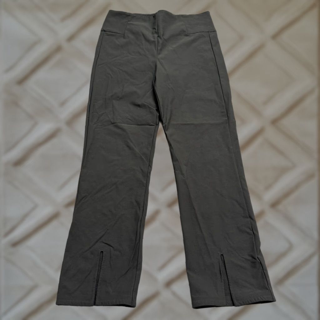 Athleta Athleta Wander Slim Straight Crop Pants Womens 10 Gray Nylon Spandex Stretch Cropped Regular Size 10 Women Fashion Pants Mens Girls not applicable Size 30" / US 8 / IT 44 - 1 Thumbnail