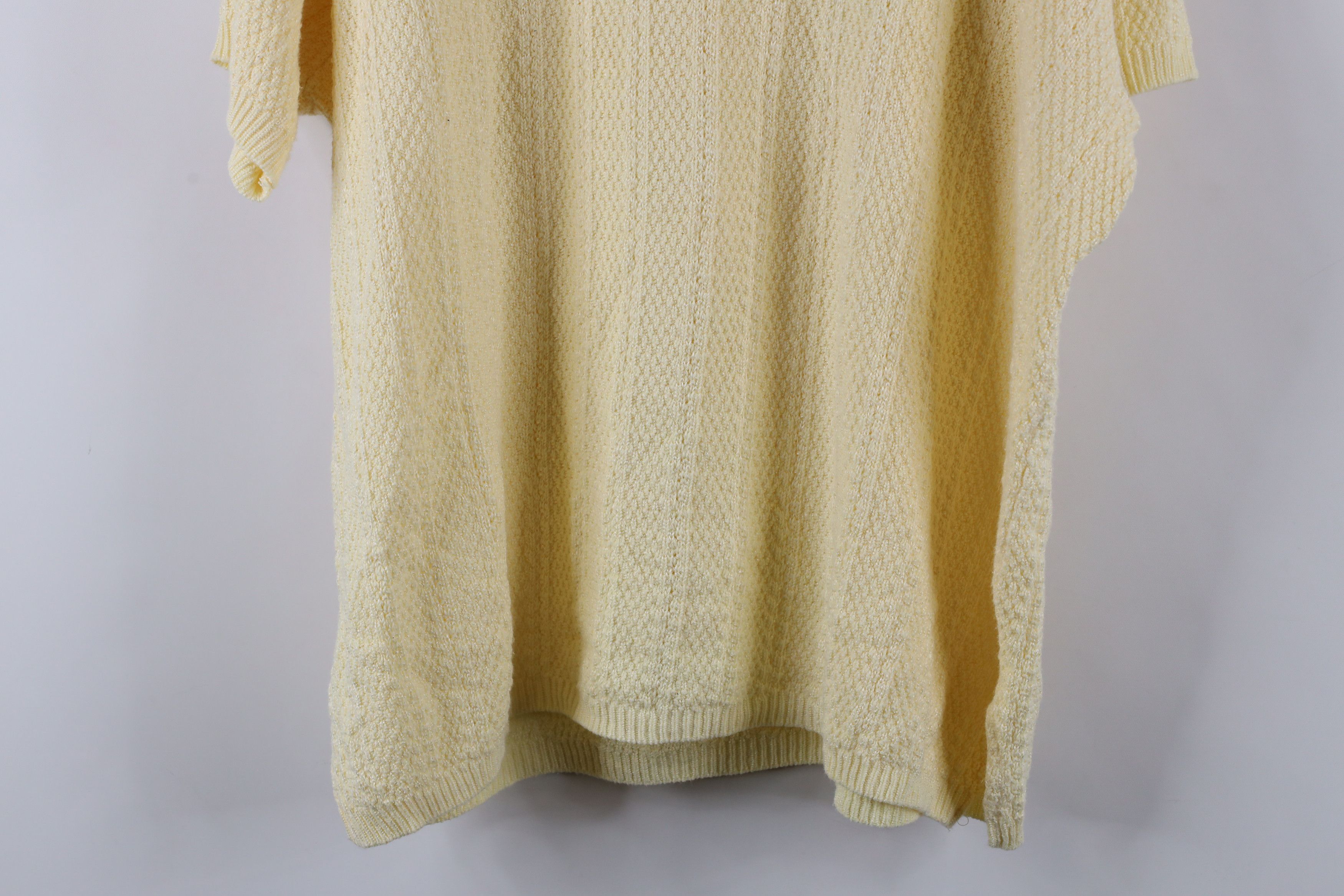 Vintage Vintage 90s Streetwear Ribbed Knit Short Sleeve Sweater USA Size L / US 10 / IT 46 - 9 Thumbnail
