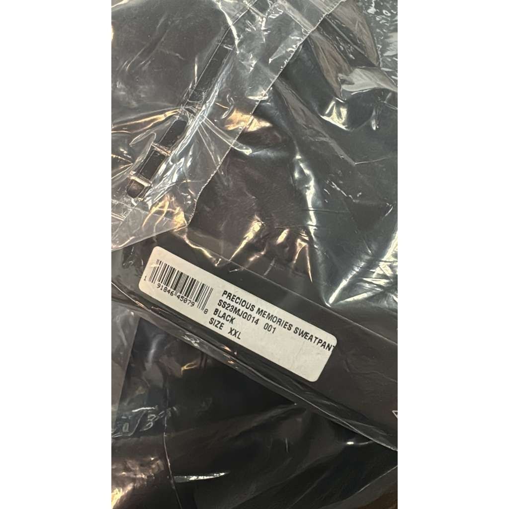 Amiri o1rshd1 Precious Memories Sweatpants in Black Size US 38 / EU 54 - 11 Thumbnail