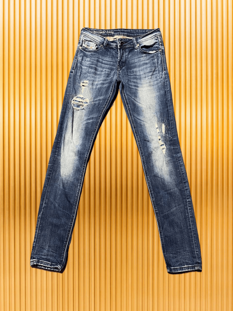 Diesel Diesel Jeans Blue Distressed Denim Size 28" / US 6 / IT 42 - 1 Thumbnail