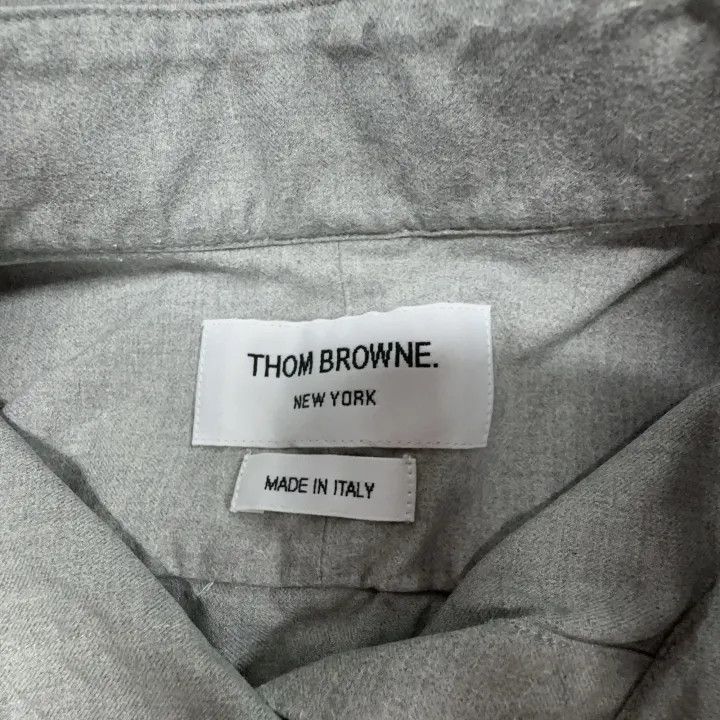 Thom Browne Thom Browne Striped Logo Long Sleeve Shirt -2507 Size L / US 10 / IT 46 - 5 Thumbnail