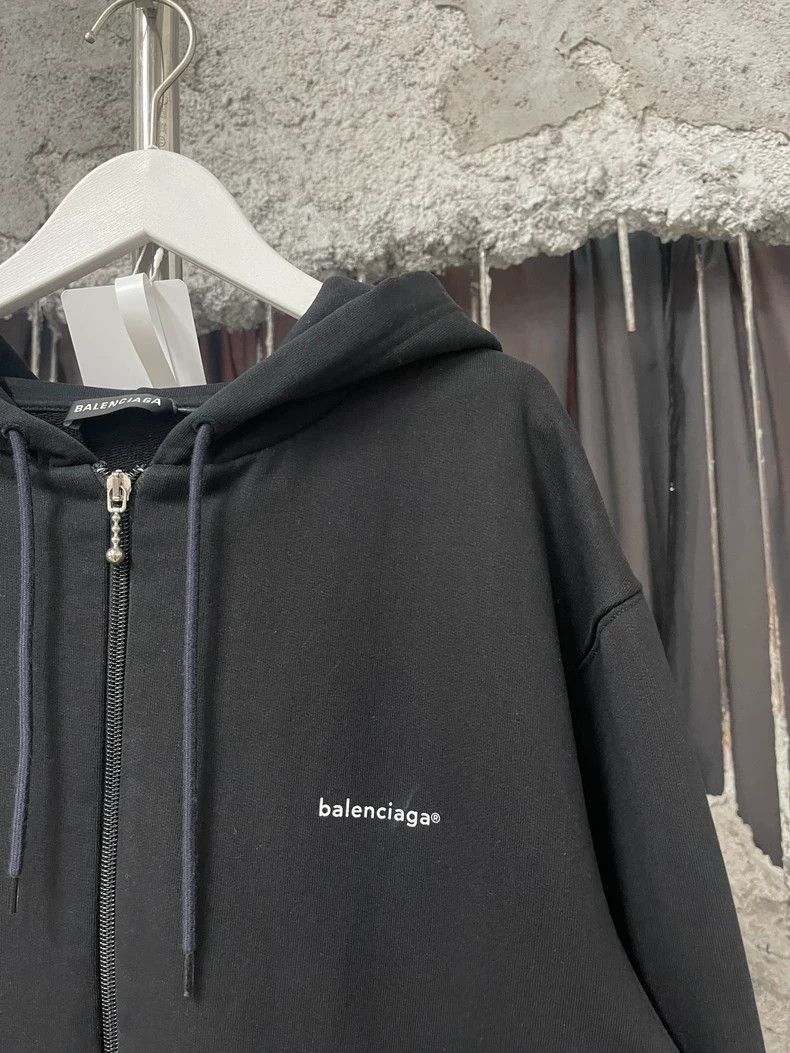 Balenciaga Balenciaga Zip Size US L / EU 52-54 / 3 - 5 Thumbnail