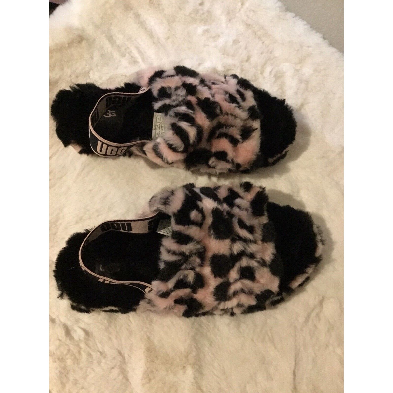Ugg UGG Slippers Pink & Black Animal Faux Fur Women’s Sz 6 Soft Size US 6 / IT 36 - 2 Thumbnail
