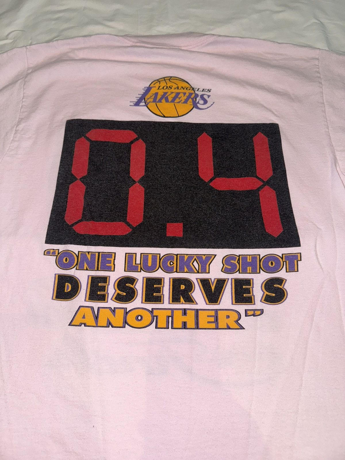 NBA × Vintage Vintage LA Lakers 2004 NBA Champions 0.4 One Lucky Shot Tee Size US L / EU 52-54 / 3 - 2 Thumbnail