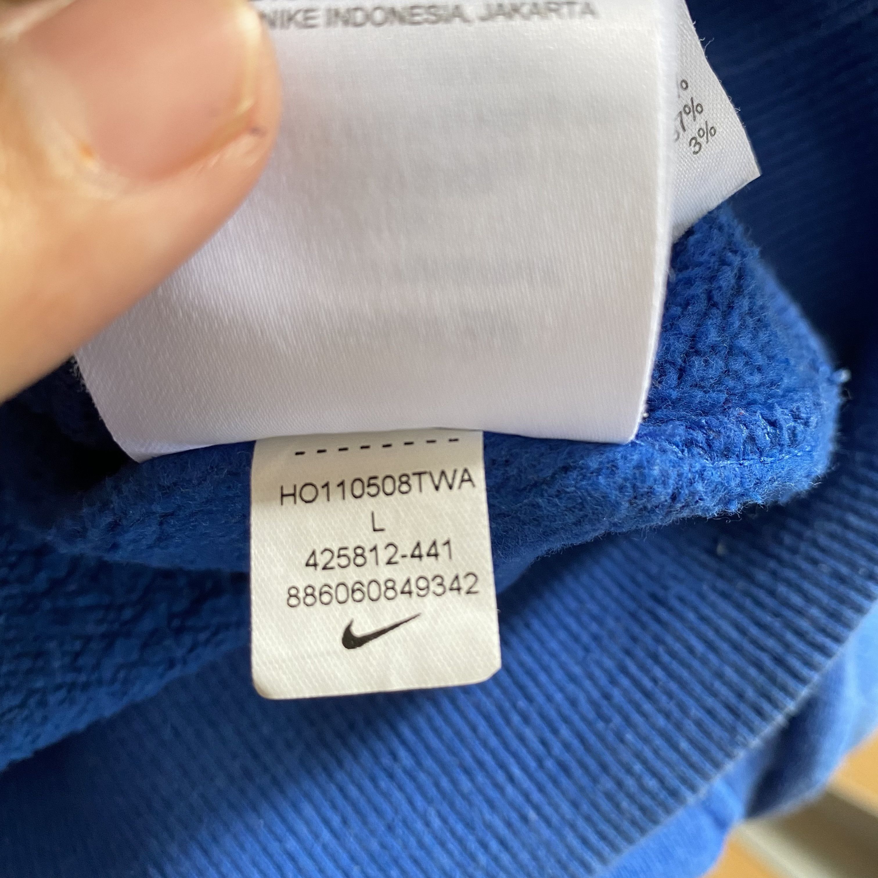 Nike Vintage Y2K Nike Sweater Sweatshirt Jumper Pullover Size US XS / EU 42 / 0 - 8 Thumbnail
