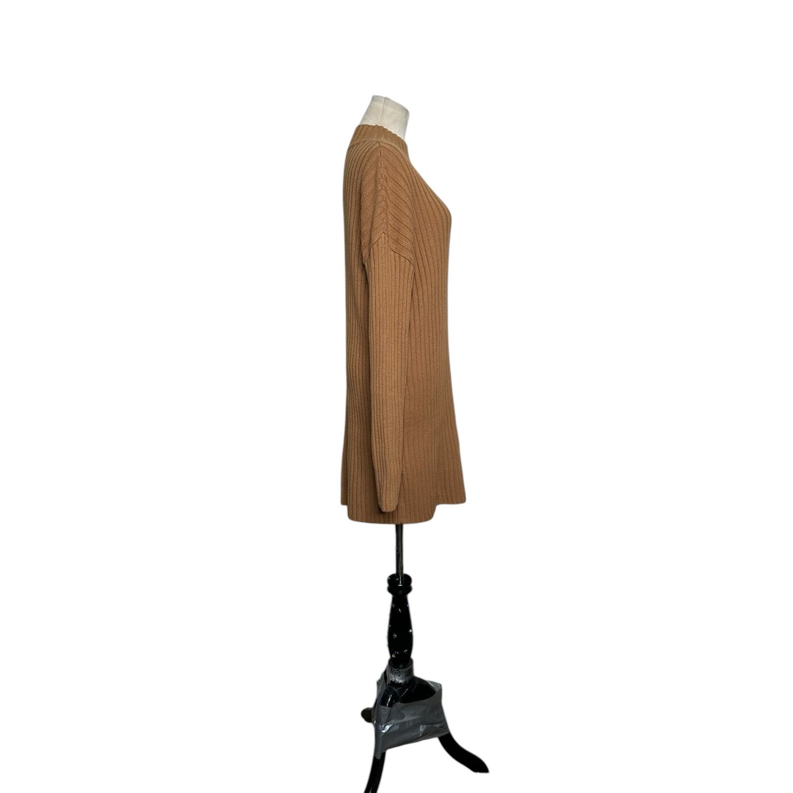 BP. BP brown knit long sleeves sweater mini dress size Small Size S / US 4 / IT 40 - 6 Thumbnail