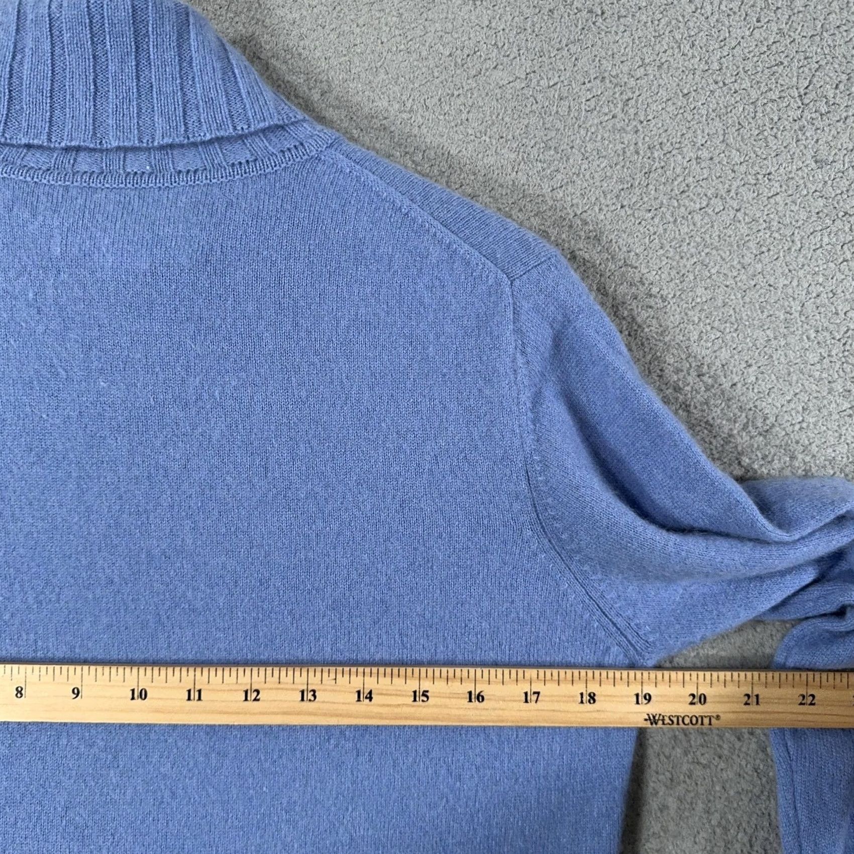 Vintage VINTAGE Geneva Sweater Womens L Blue 100% Cashmere Slim Turtleneck Raglan Pullover Knit Shirt Mens? Size L / US 10 / IT 46 - 7 Thumbnail
