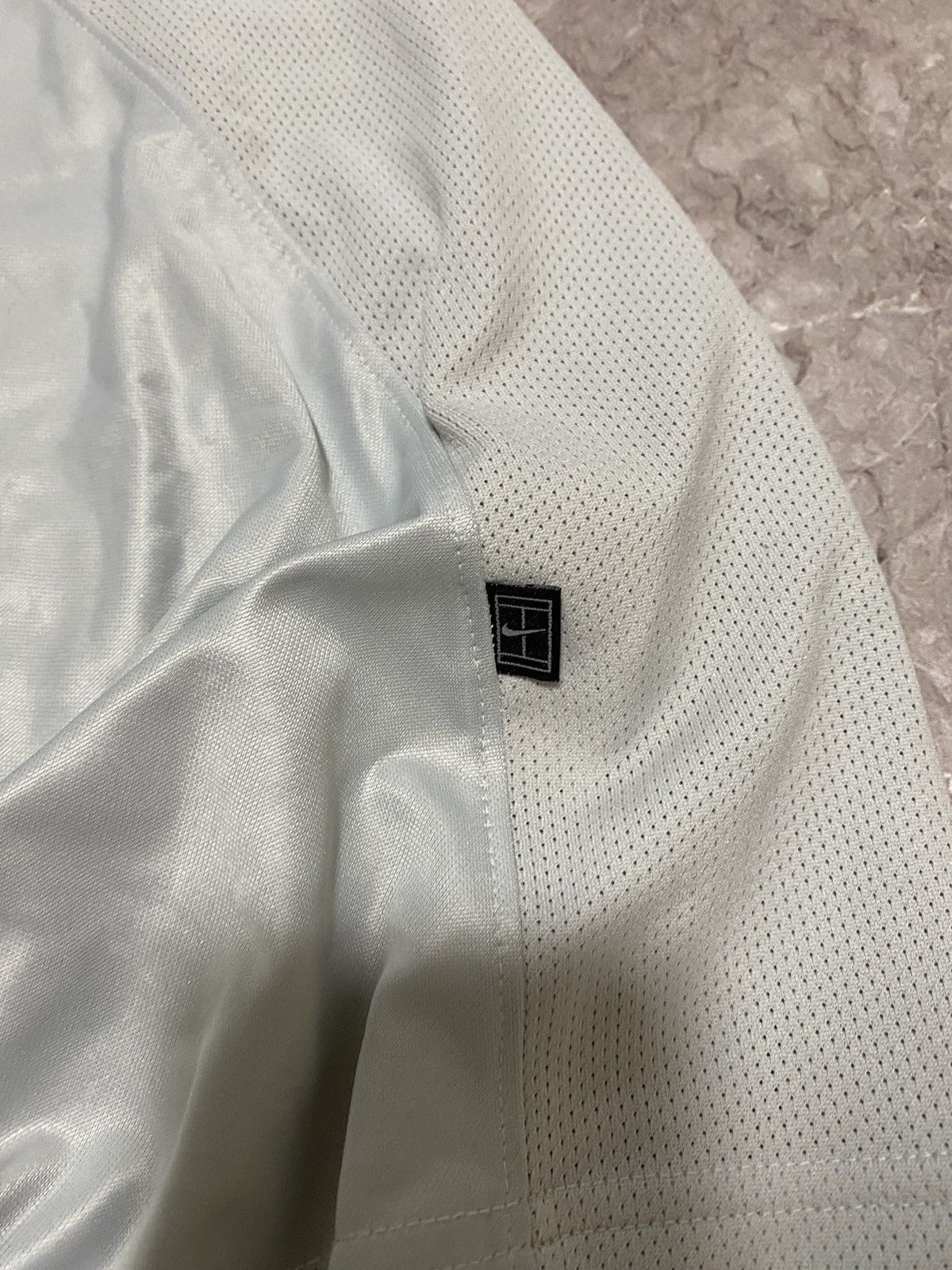 Nike × Vintage Vintage Y2K Nike Mini Centre Logo Polo Shirt 90s Retro Hype Size US XL / EU 56 / 4 - 6 Thumbnail