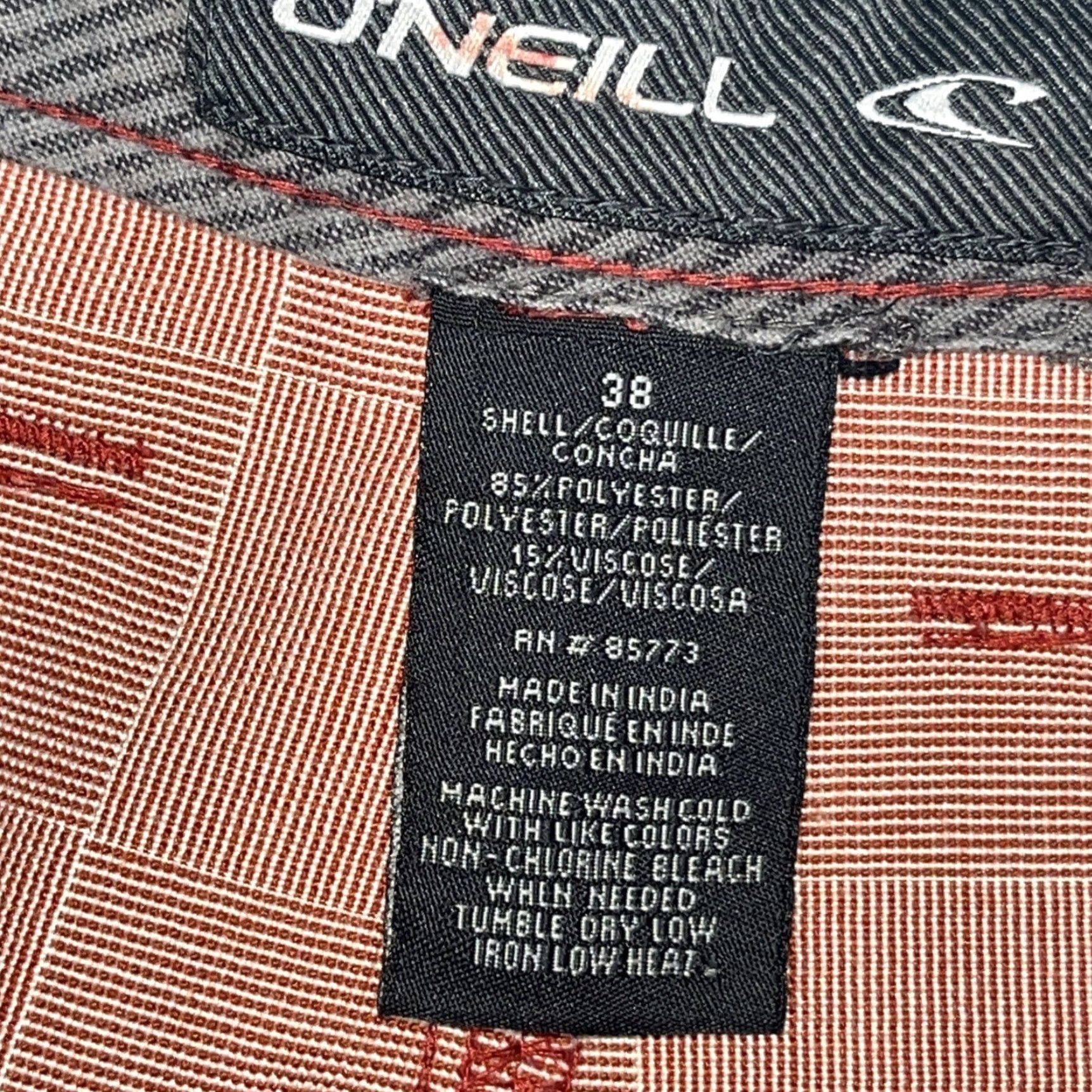 O'Neill O’NEILL Red Plaid Shorts Mens 38 Chino Logo Pocket Polyester Viscose 11” Inseam High Rise Size US 38 / EU 54 - 2 Thumbnail