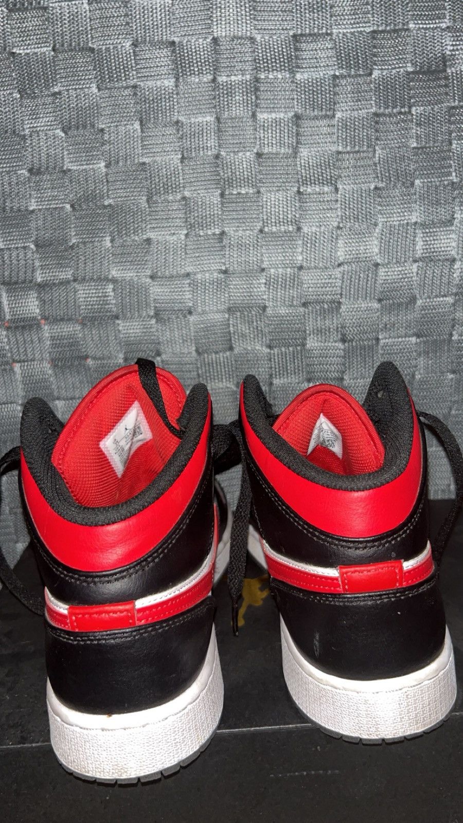 Jordan Brand × Nike Air Jordan 1 Mid GS 'Black Fire Red Size US 7 / EU 40 - 6 Thumbnail