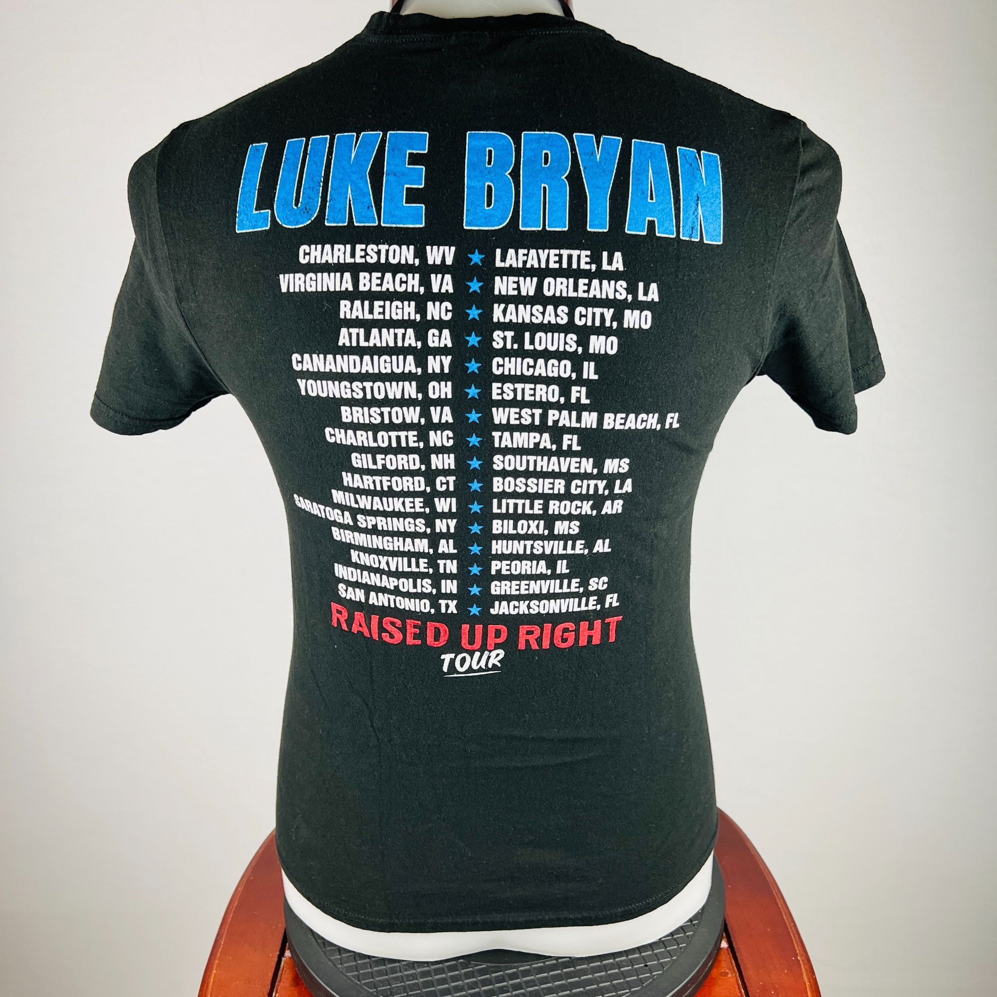 Other Luke Bryan Raised Up Right Tour Concert Small T-Shirt Shirt Size US M / EU 48-50 / 2 - 3 Thumbnail