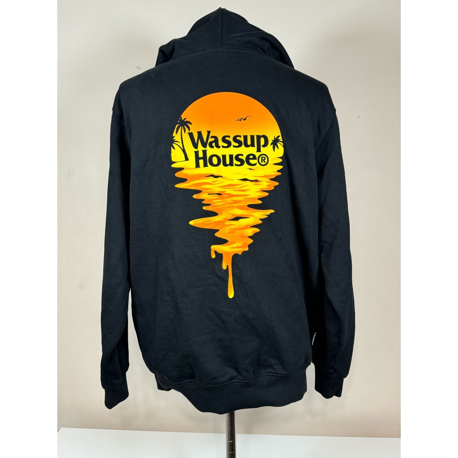 Unknown London WassupSummer Sunset Black Hooded Pullover Sweatshirt Size L Size US L / EU 52-54 / 3 - 3 Thumbnail