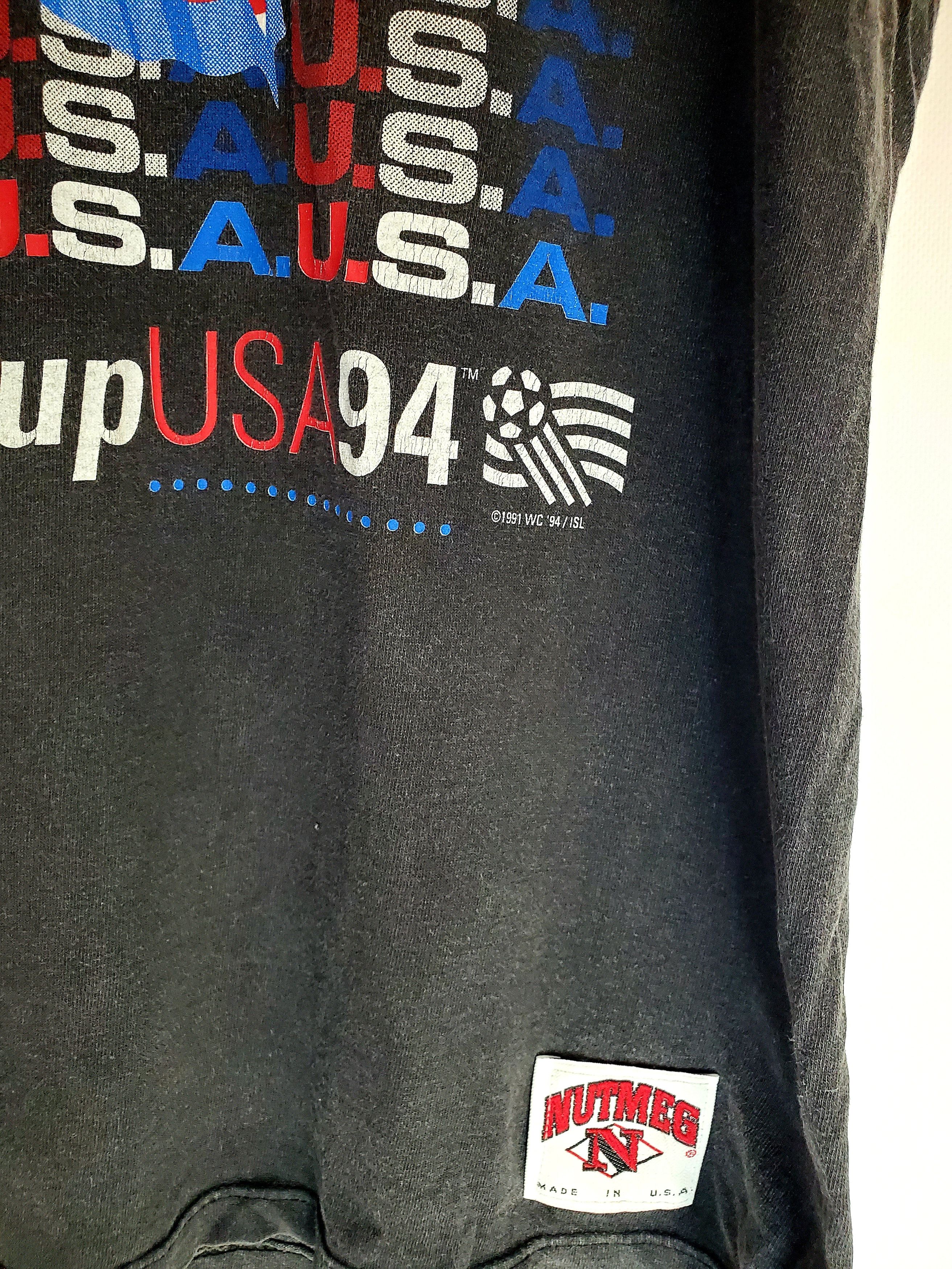 Vintage Vintage 1994 World Cup Soccer USA World Tour shirt L Size US L / EU 52-54 / 3 - 4 Thumbnail