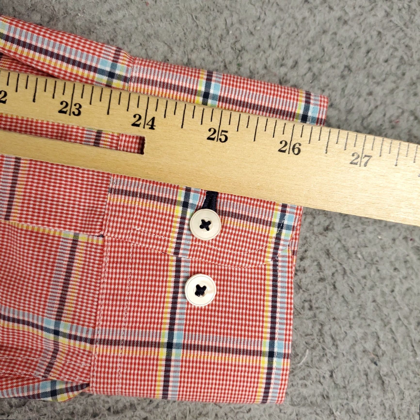 UNTUCKit UNTUCKit Shirt Mens 2XL Red Plaid Button-Up Long Sleeve Casual Shirt Mens 2XL Red Plaid Long Sleeve Button-Up #UNTUCKit Size US XXL / EU 58 / 5 - 6 Thumbnail