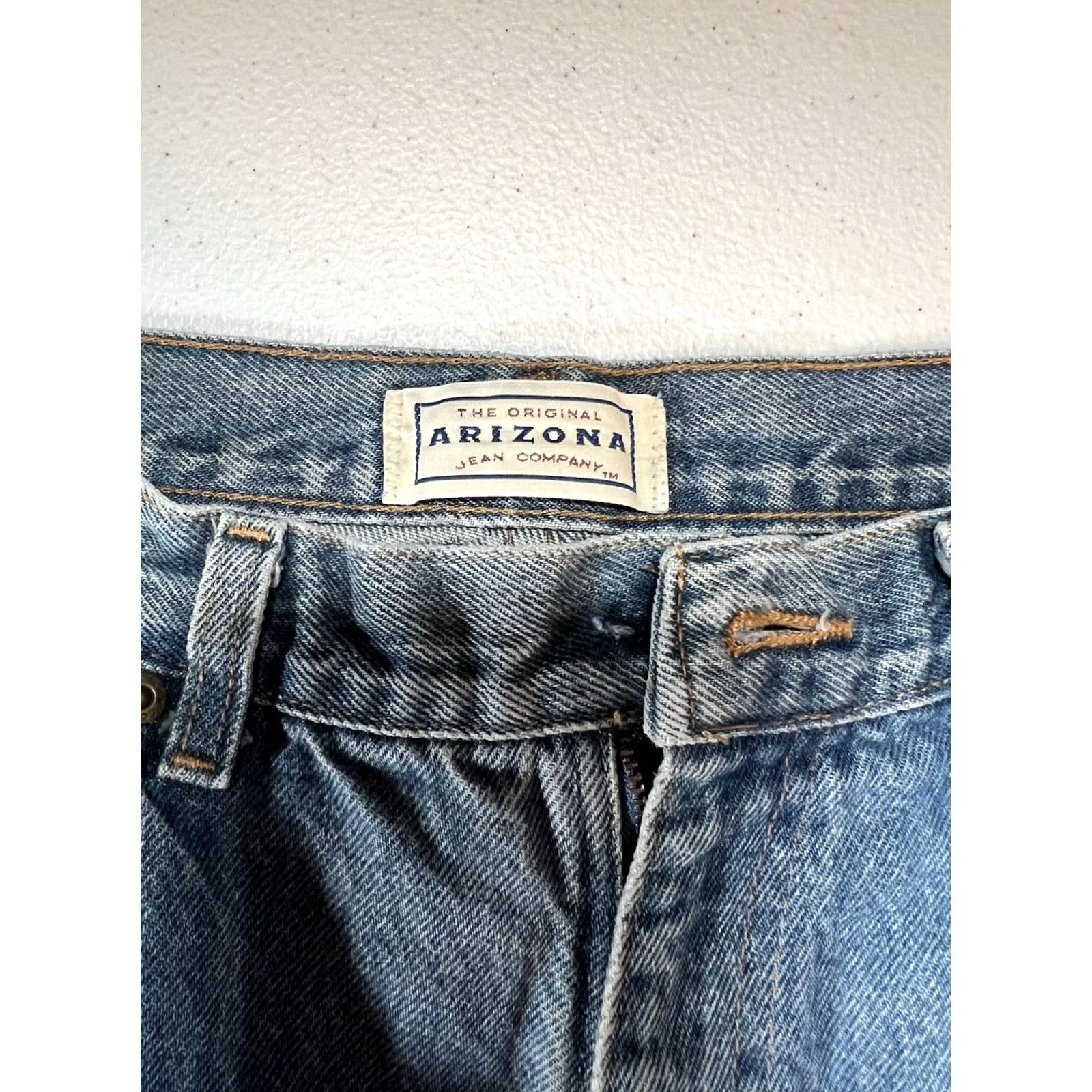 Vintage VINTAGE AriZona Jeans Women’s 13 Blue Light Wash High Rise Straight 5-Pocket Denim USA Womens Size 30" / US 8 / IT 44 - 3 Thumbnail