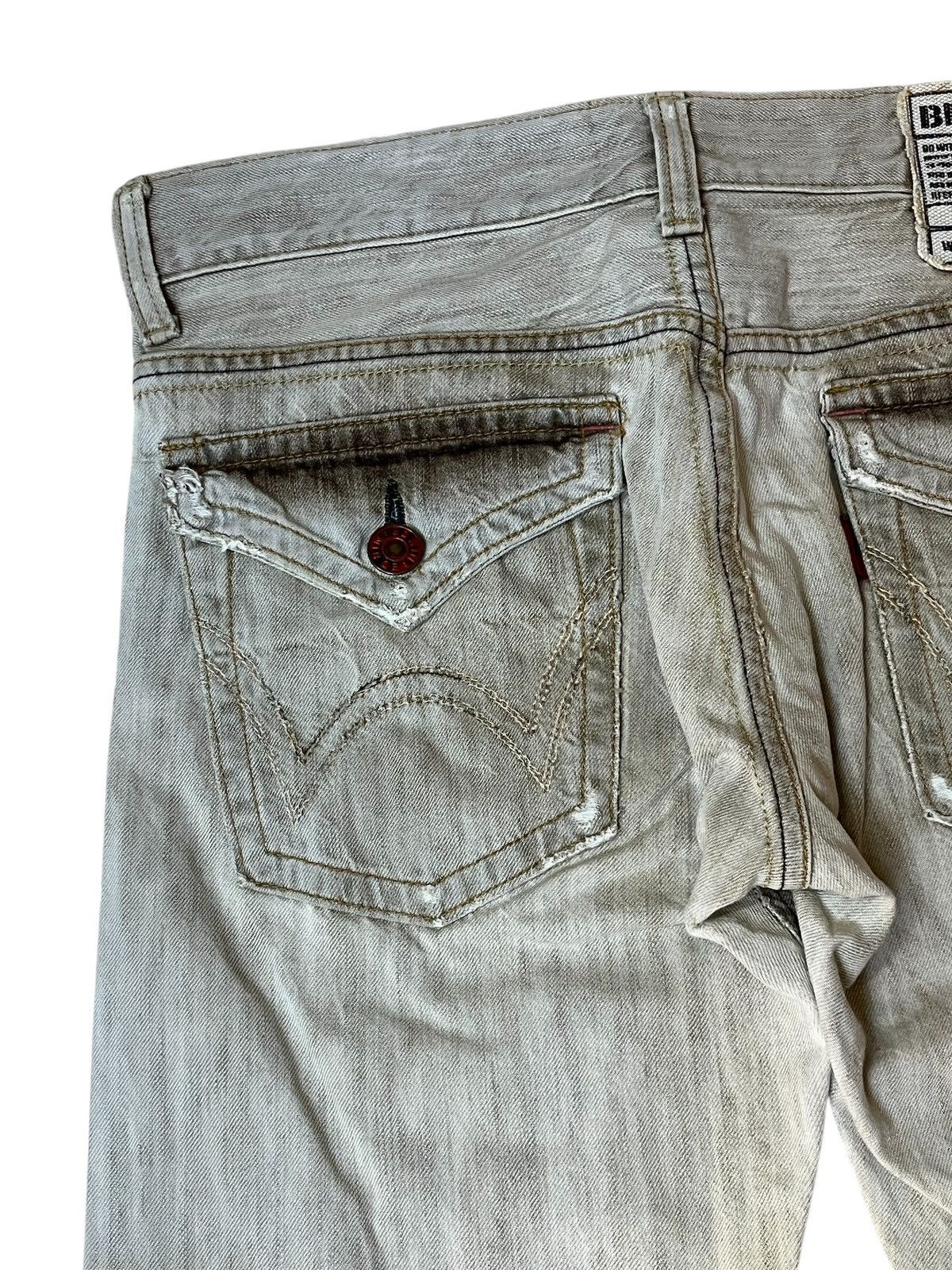 Edwin VINTAGE EDWIN 503 FLARED/BOOT CUT BLUE TRIP DISTRESSED JEANS Size US 34 / EU 50 - 6 Thumbnail