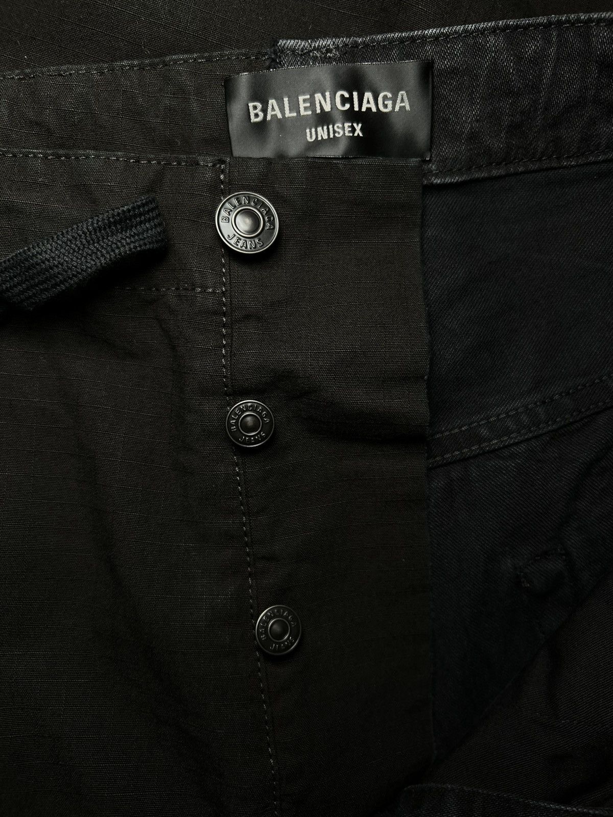 Balenciaga Balenciaga Fifty Fifty Cargo Pants Size US 30 / EU 46 - 8 Thumbnail