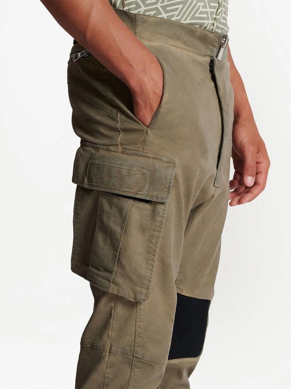 Balmain o1y0426 Cargo Pant in Military Green Size US 30 / EU 46 - 3 Thumbnail