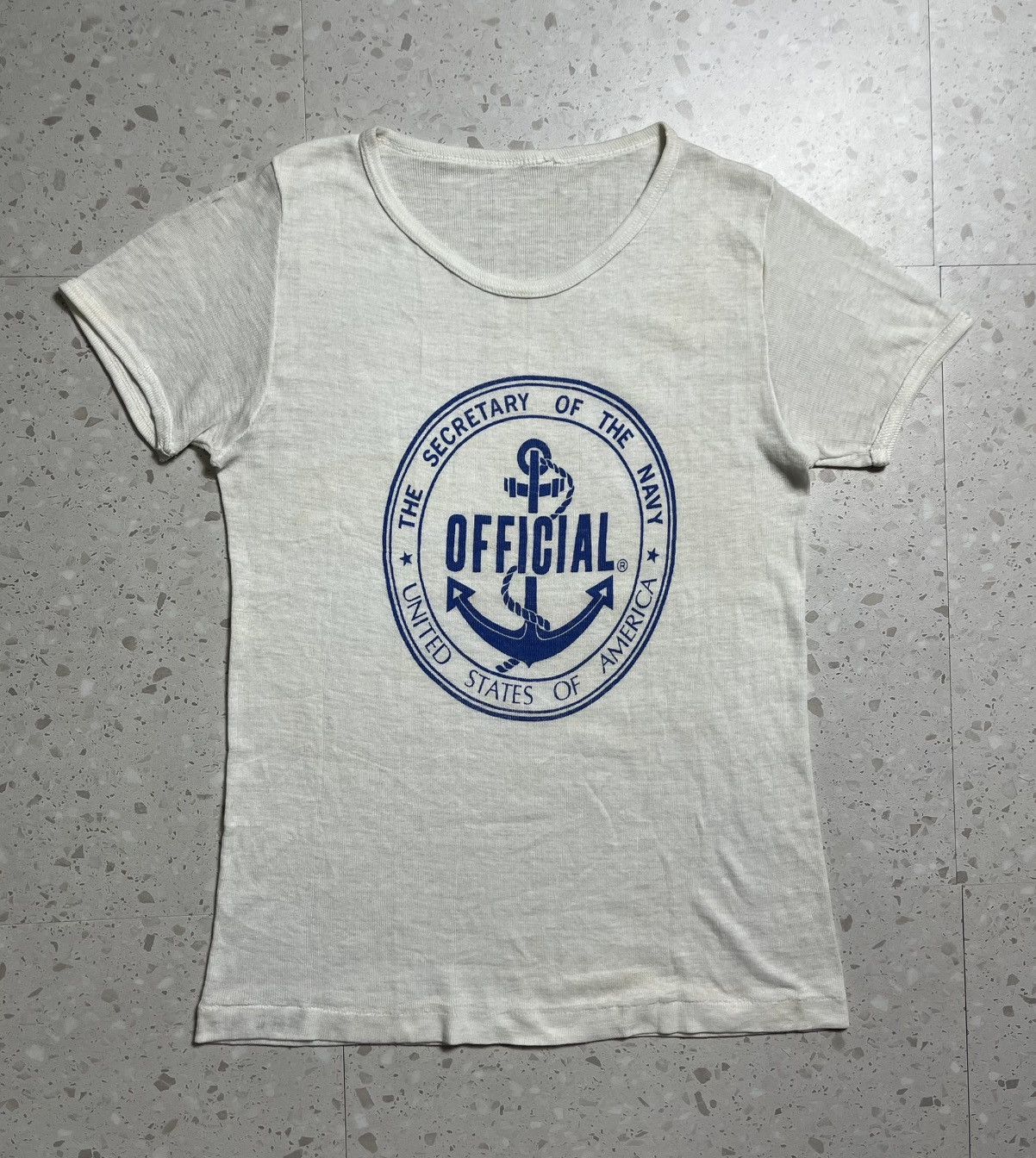 Vintage Vintage 50s Us Navy the secretary of the navy t shirt Size US S / EU 44-46 / 1 - 1 Thumbnail