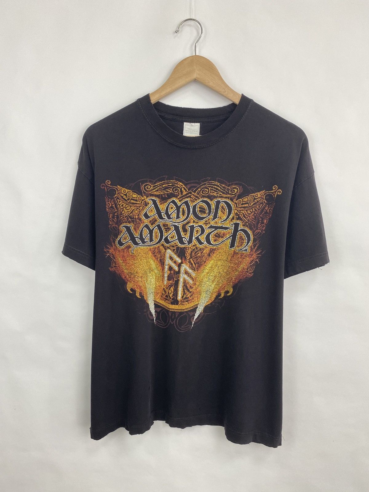 Band Tees 🇸🇪 Vintage 90s Amon Amarth Melodic Death Metal Distressed Tee Size US L / EU 52-54 / 3 - 3 Thumbnail