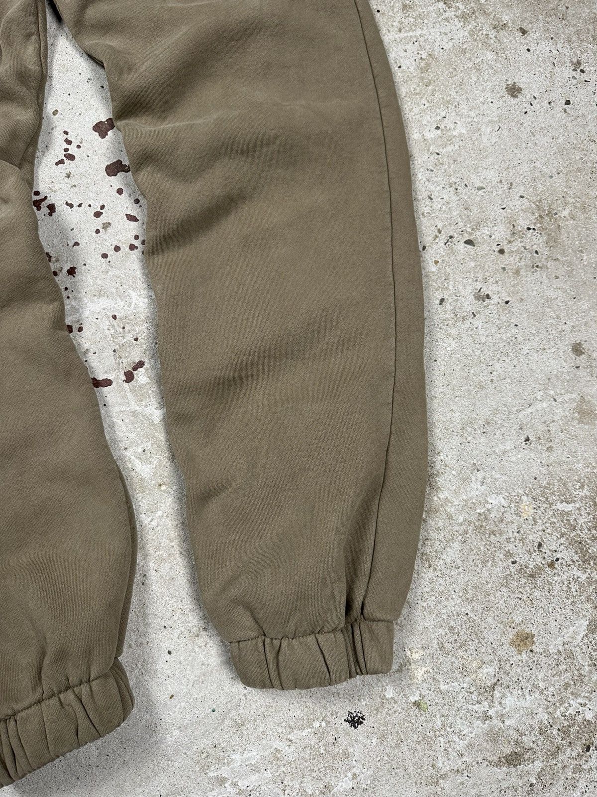 Vintage Vintage Brandy Melville Blank Brown Sweatpants Baggy Size US 30 / EU 46 - 3 Thumbnail